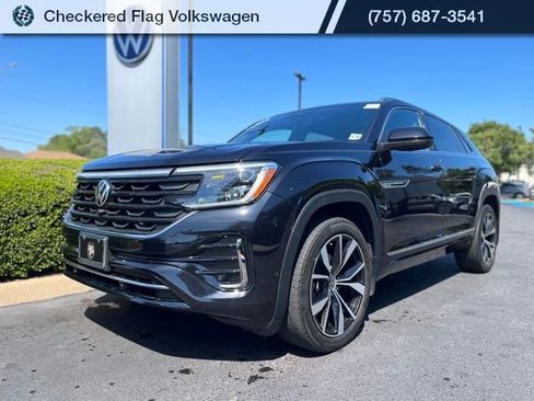 Used 2024 Volkswagen Atlas Cross Sport SEL Premium R-Line w/ Adventure Package AWD/4WD image 1