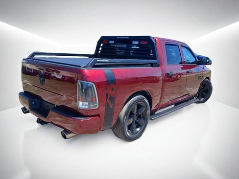 Used 2017 RAM 1500 Express w/ Express Value Package RWD image 5