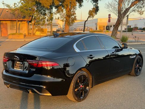 Used 2020 Jaguar XE S image 15
