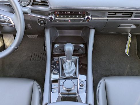 New 2025 MAZDA MAZDA3 s image 20