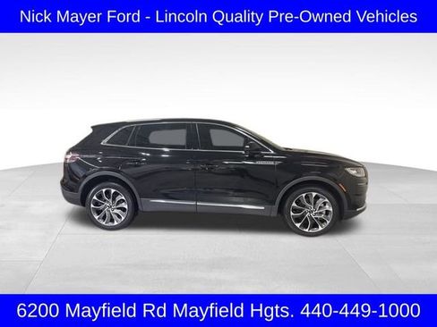 Used 2021 Lincoln Nautilus Reserve image 2