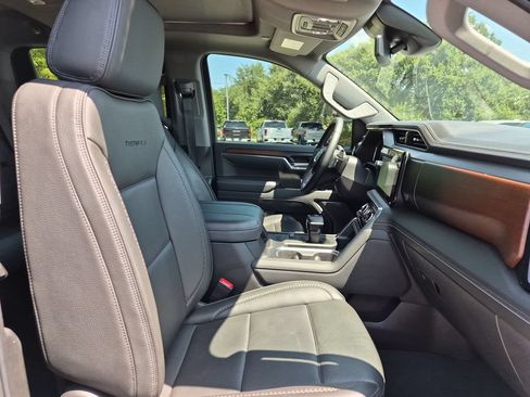 Certified 2025 GMC Sierra 1500 Denali AWD/4WD image 41