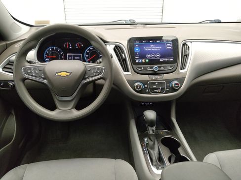 Used 2024 Chevrolet Malibu LS w/ Driver Confidence Package image 22