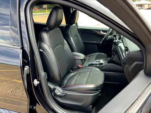 Used 2024 Ford Escape ST-Line image 15