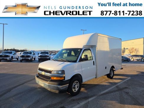 Used 2018 Chevrolet Express 3500 Work Van w/ Power Convenience Package image 2