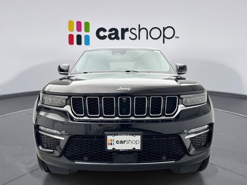 Used 2023 Jeep Grand Cherokee Limited w/ Luxury Tech Group II image 8