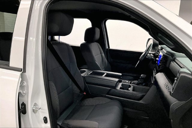 Used 2025 Toyota Tundra SR w/ SR Tow Package AWD/4WD image 8