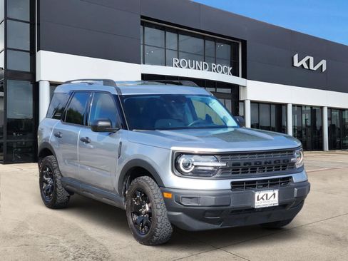 Used 2022 Ford Bronco Sport AWD/4WD image 3