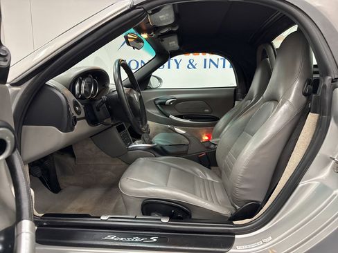 Used 2000 Porsche Boxster S RWD image 6