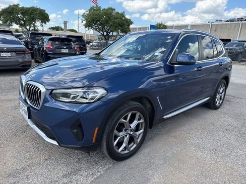 Used 2022 BMW X3 xDrive30i w/ Convenience Package image 2
