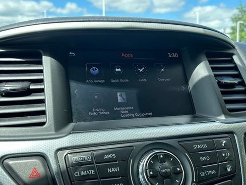 Used 2019 Nissan Pathfinder SL AWD/4WD image 51