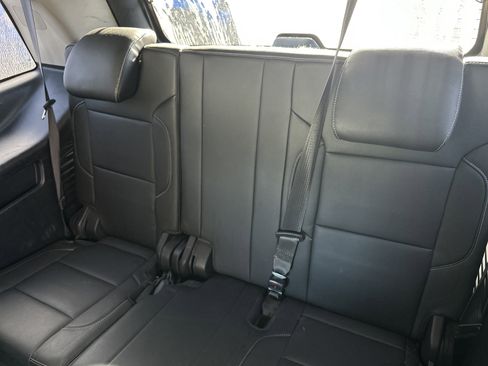 Certified 2019 Chevrolet Tahoe LT image 15