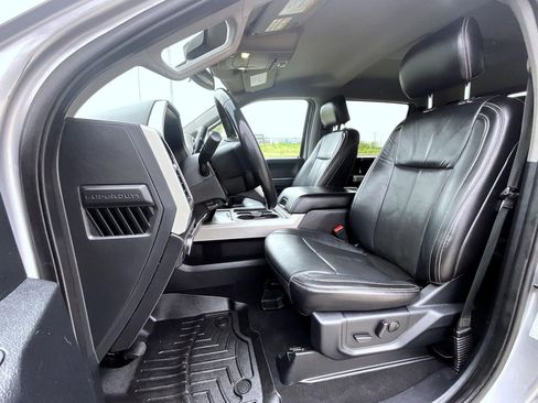 Used 2020 Ford F350 Lariat w/ Chrome Package AWD/4WD image 10