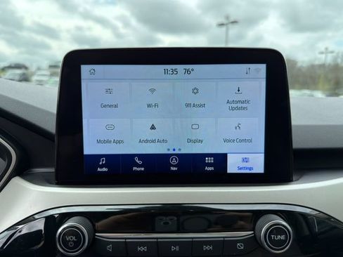 Used 2020 Ford Escape SE FWD image 24
