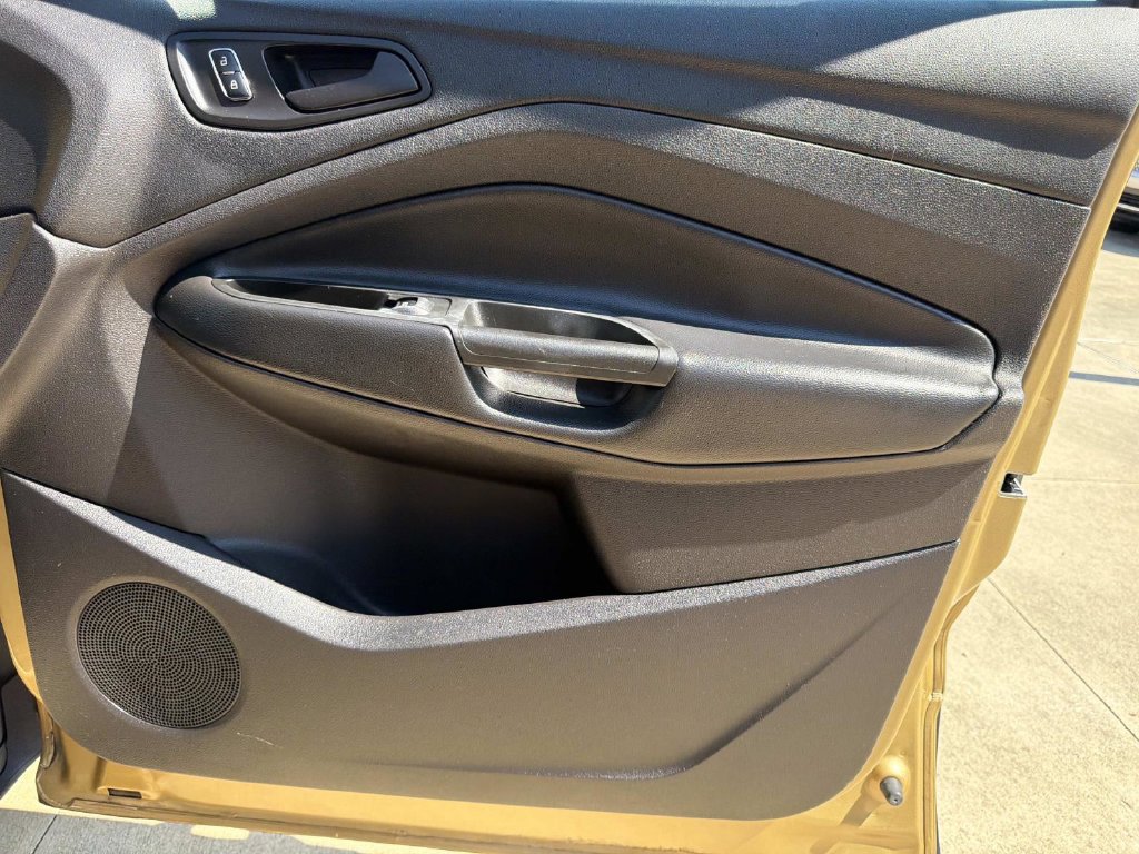 Used 2014 Ford Escape S FWD image 13