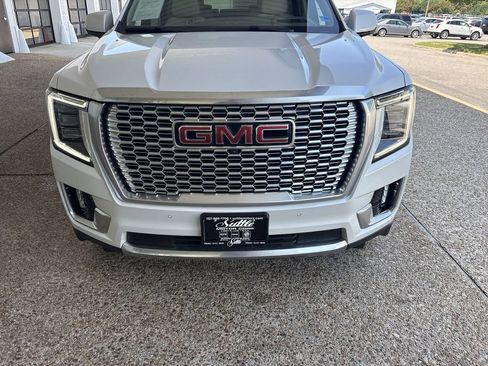 Certified 2023 GMC Yukon Denali AWD/4WD image 32