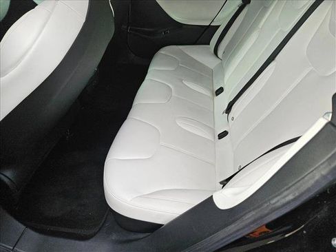 Used 2017 Tesla Model S 75 image 18