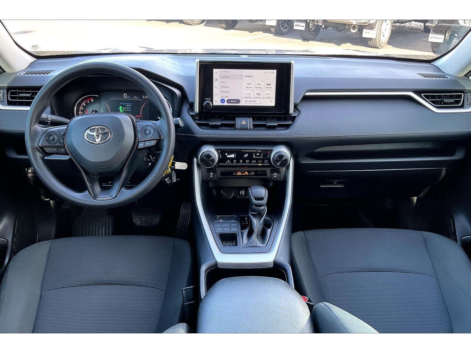 Used 2024 Toyota RAV4 LE AWD/4WD image 17