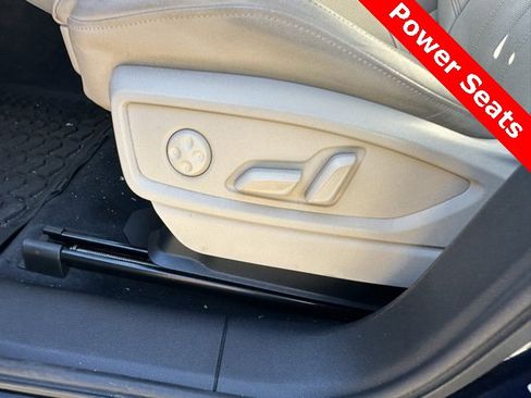 Used 2021 Audi Q5 Prestige w/ Prestige Package image 29