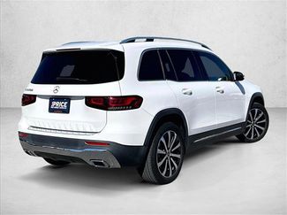 Used 2023 Mercedes-Benz GLB 250 video 2