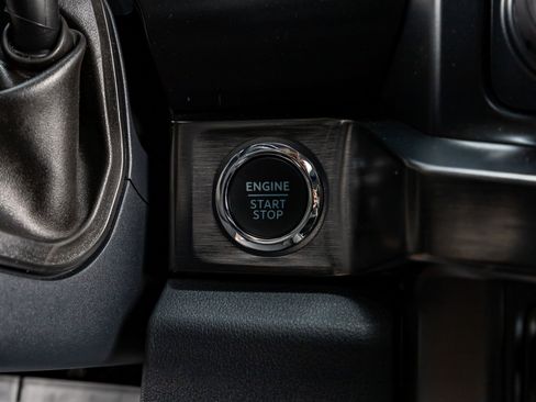 Used 2026 Ford F250 Lariat w/ Black Appearance Package image 24