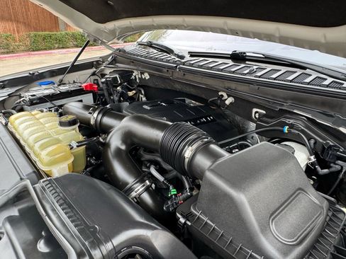 Used 2019 Lincoln Navigator Reserve image 42