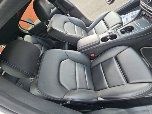 Used 2019 Mercedes-Benz GLA 250 4MATIC image 31