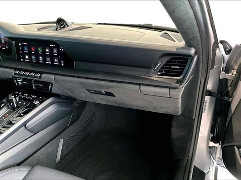 Used 2025 Porsche 911 Carrera 4 GTS image 22