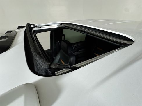 Used 2024 GMC Sierra 2500 AT4 w/ AT4 Premium Plus Package image 21