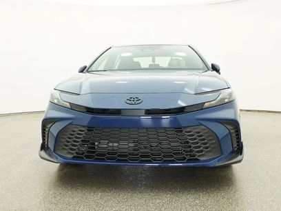 New 2026 Toyota Camry SE w/ Convenience Package