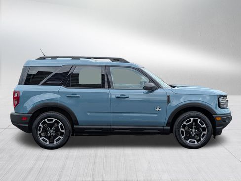 Used 2023 Ford Bronco Sport Outer Banks w/ Tech Package AWD/4WD image 8