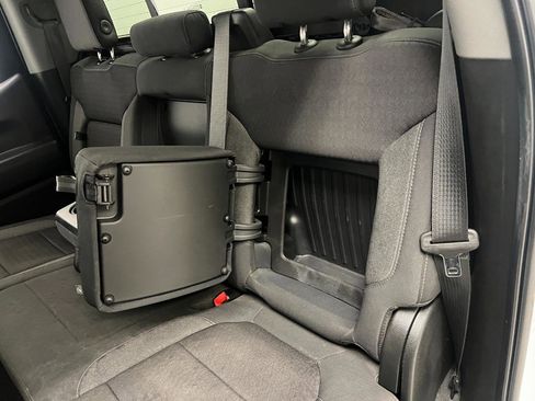 Used 2020 Chevrolet Silverado 1500 LT w/ All-Star Edition image 30