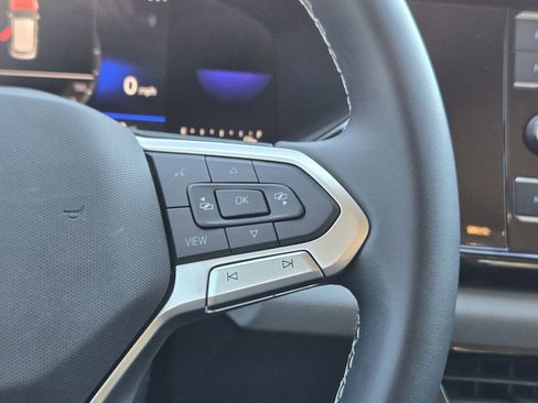 Used 2023 Volkswagen Taos S image 35