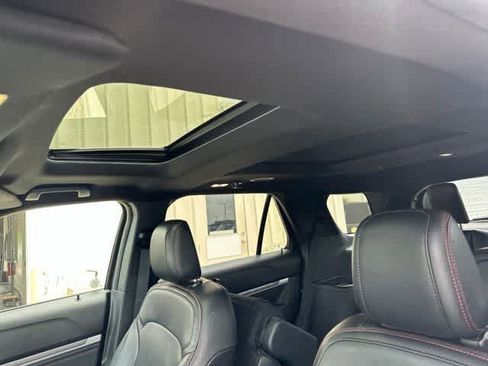 Used 2019 Ford Explorer Sport w/ Equipment Group 401A AWD/4WD image 10
