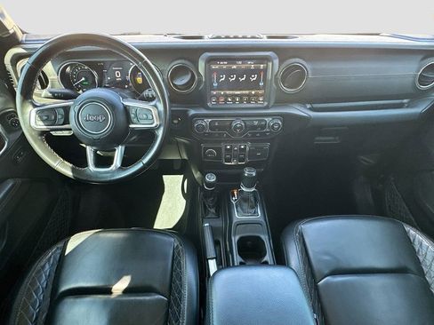 Used 2022 Jeep Wrangler Unlimited Sahara image 27