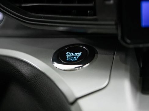Used 2023 Ford Explorer XLT RWD image 29