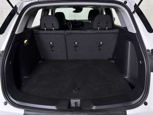 Used 2025 Chevrolet TrailBlazer LT AWD/4WD image 27