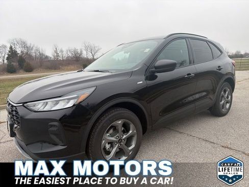 New 2026 Ford Escape ST-Line w/ Cold Weather Package image 13