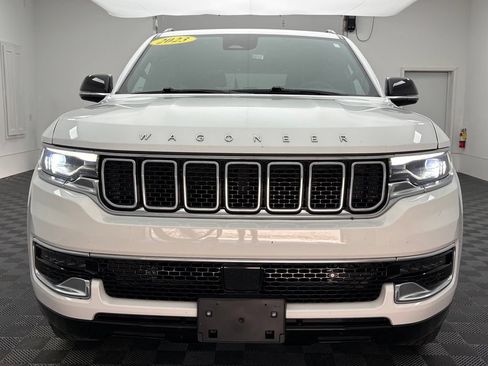 Used 2023 Jeep Wagoneer 4WD image 13