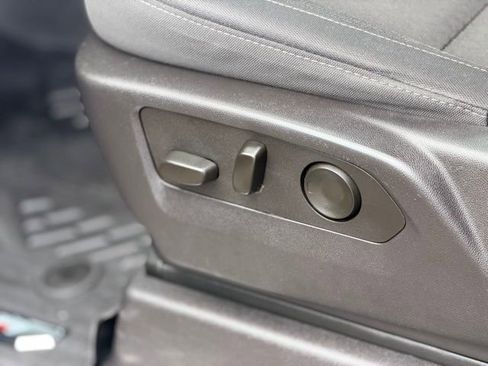 Certified 2024 Chevrolet Silverado 1500 LT AWD/4WD image 7