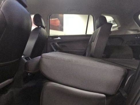 Used 2024 Volkswagen Tiguan Wolfsburg Edition image 34