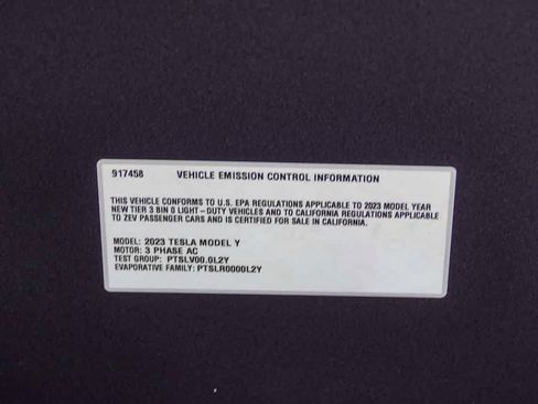 Used 2023 Tesla Model Y Long Range AWD/4WD image 26