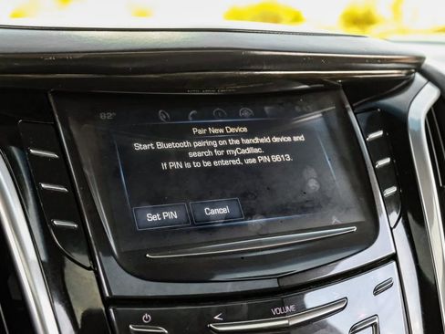 Used 2019 Cadillac Escalade Platinum image 33