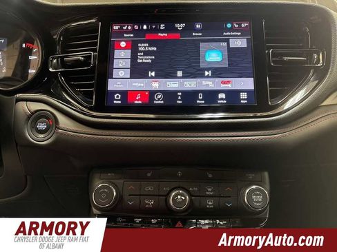 Used 2025 Dodge Durango GT image 17