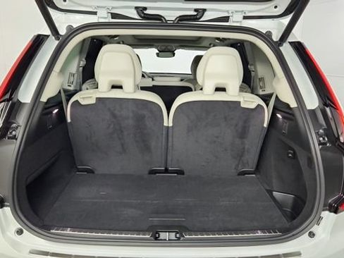 New 2026 Volvo XC90 T8 Ultra w/ Protection Package Premier AWD/4WD image 44