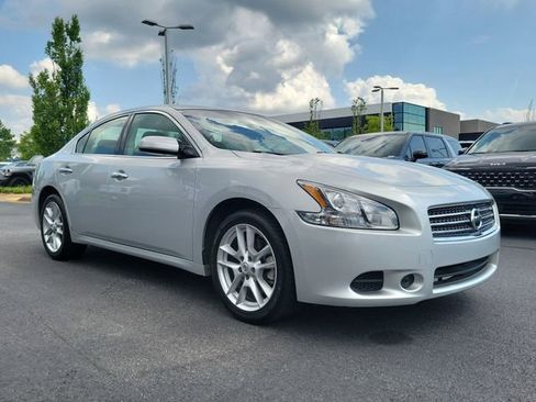 Used 2011 Nissan Maxima 3.5 S FWD image 3