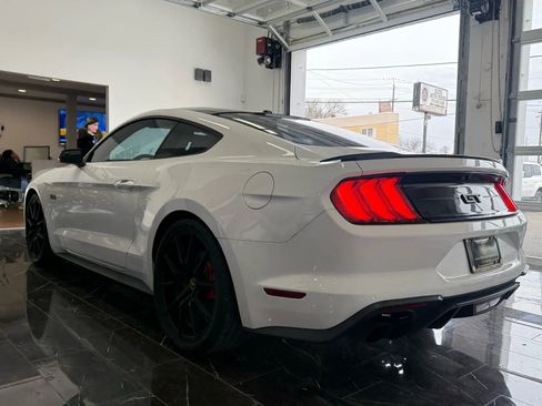 Used 2018 Ford Mustang GT Premium image 4