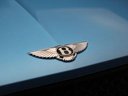 Certified 2021 Bentley Bentayga image 13