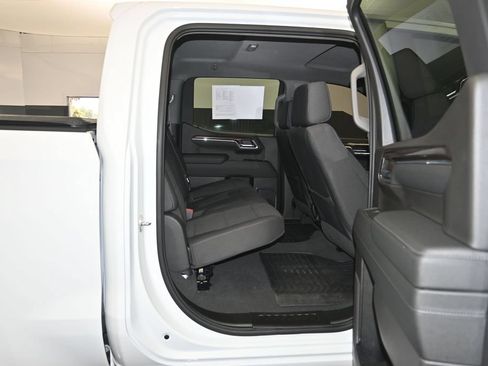 Used 2024 Chevrolet Silverado 1500 LT AWD/4WD image 26
