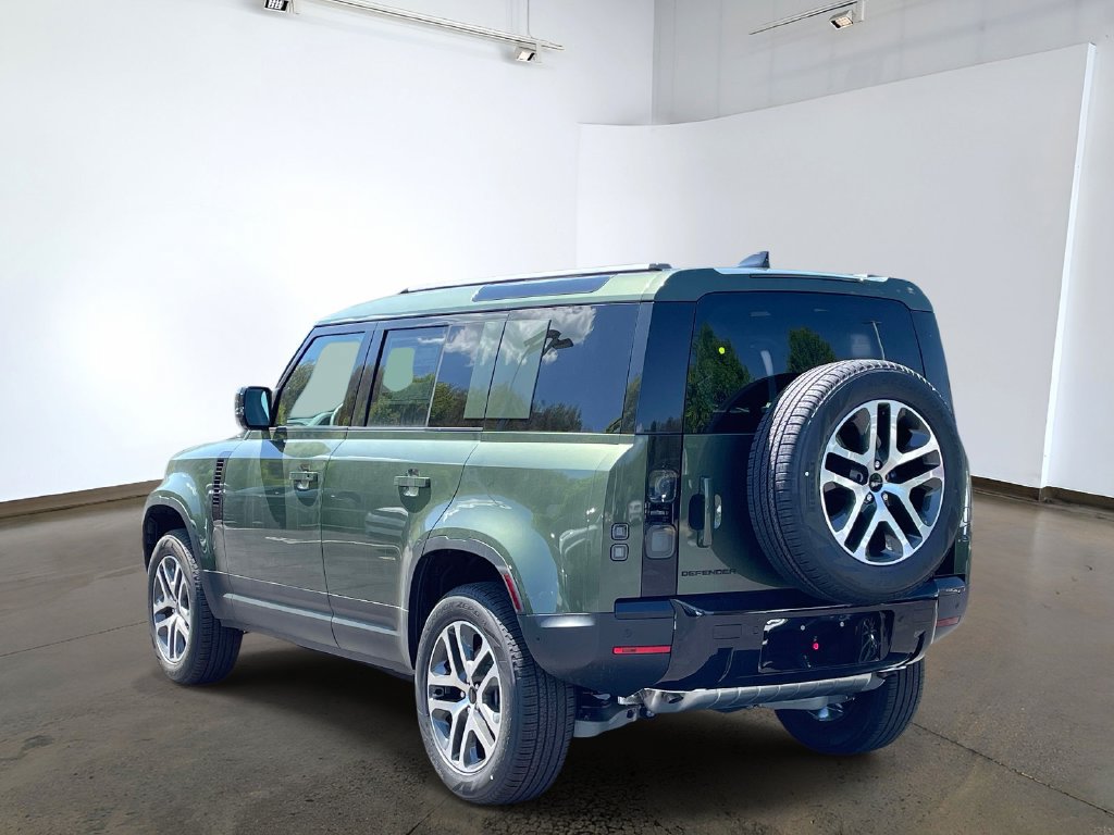 New 2026 Land Rover Defender 110 S AWD/4WD image 6